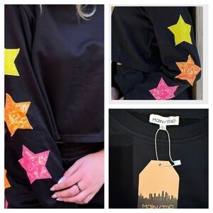 NWT Mainstrip Glitter Star Crop Sweatshirt – Size Small